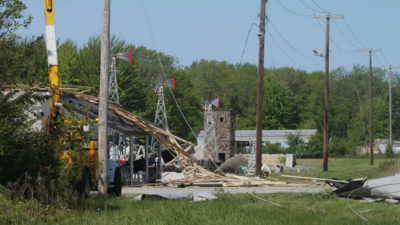 Deadly Tornadoes Rip Through Central US: 25 Fatalities Reported