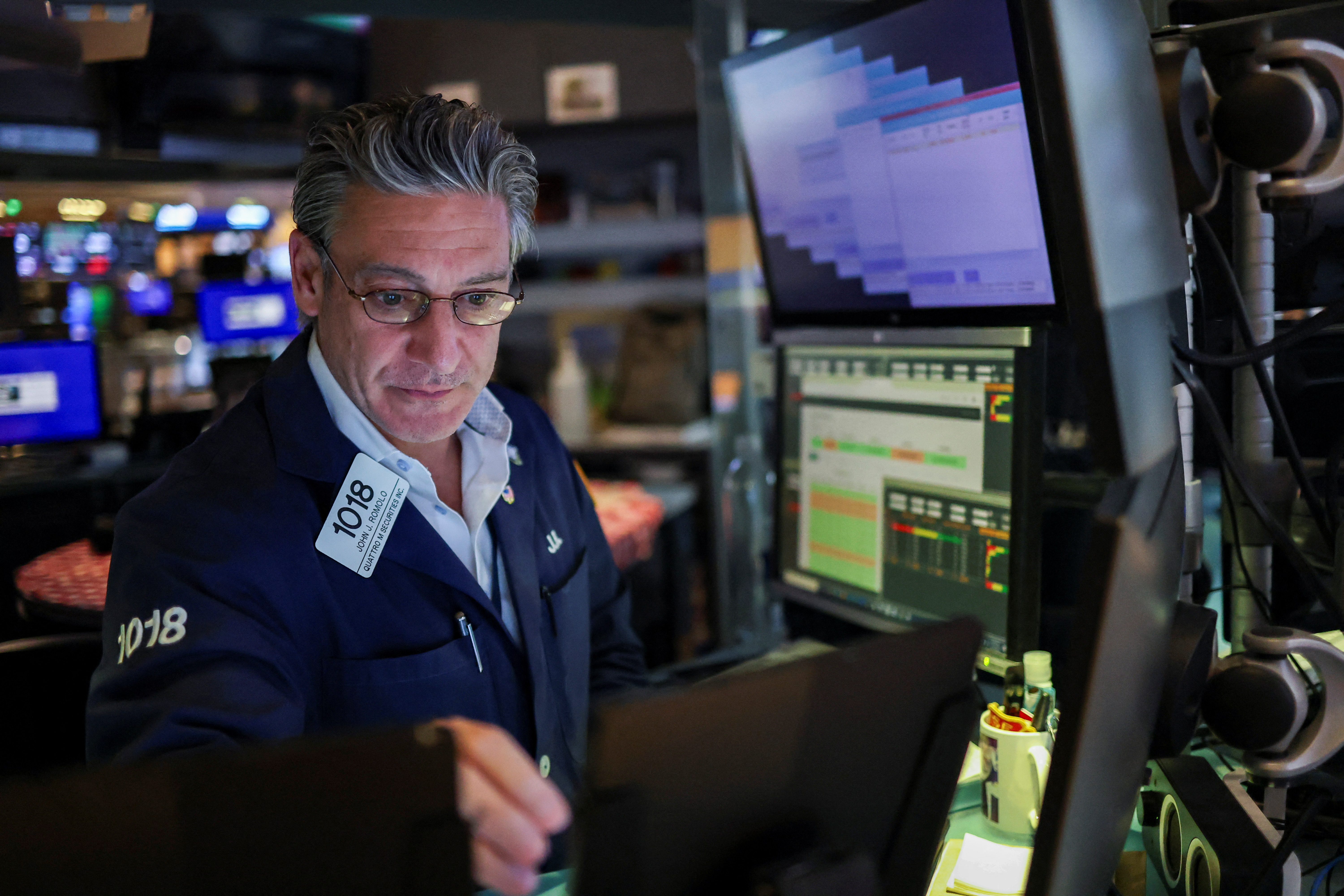 US Economy Faces Potential Price Hike Wave, Fed's Bostic Warns