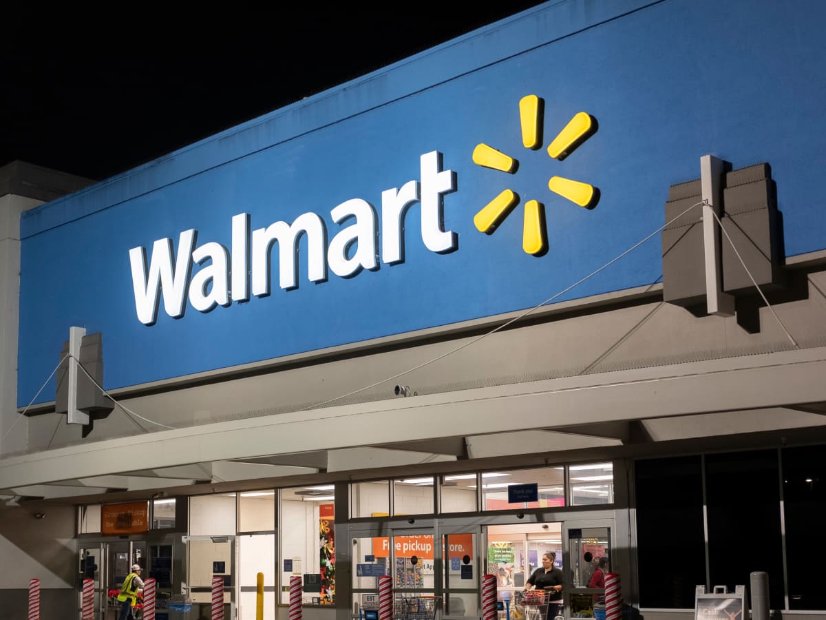 Walmart Reconsiders Self-Checkout Strategy After Police Data Raises Concerns