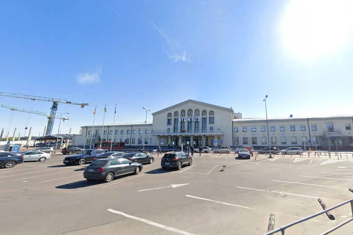 Lithuania's Vilnius Airport Briefly Shuts Down Due to Smugglers' Balloons; Hybrid Attack Concerns Raised