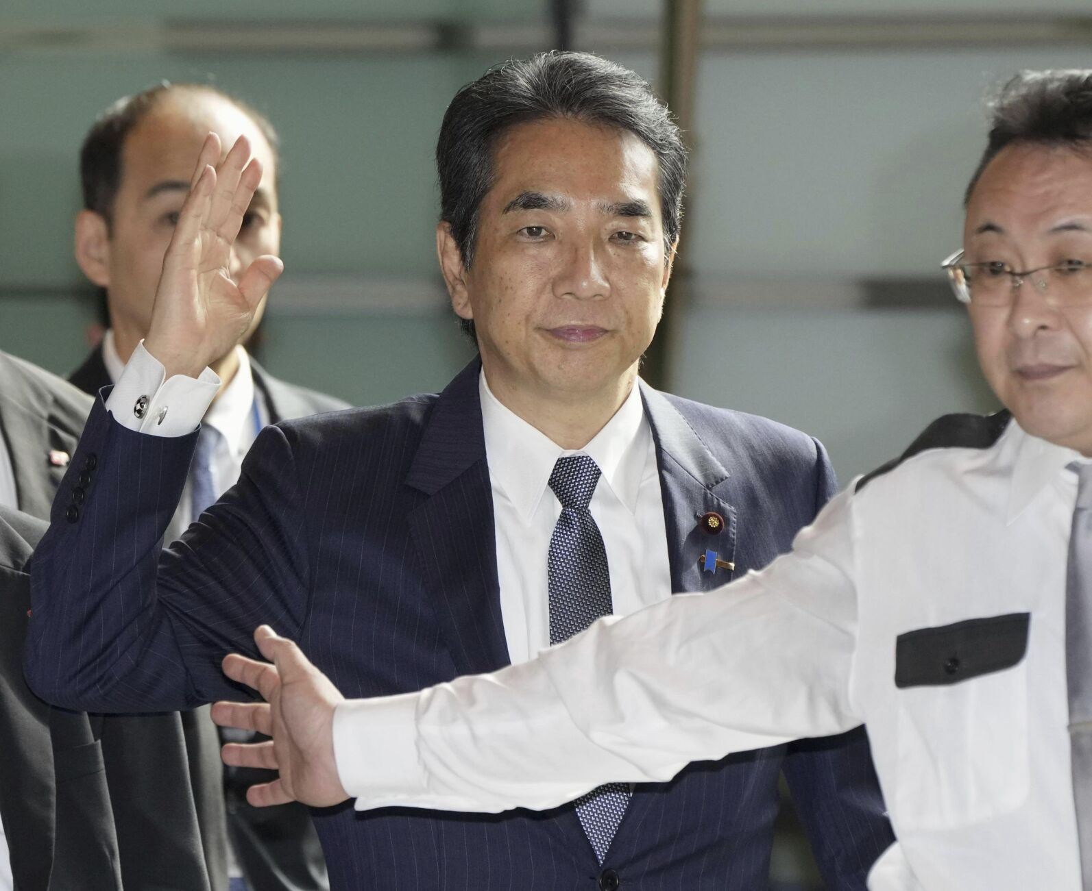 Japan's Agriculture Minister Resigns Over Rice Remark Amid Price Concerns