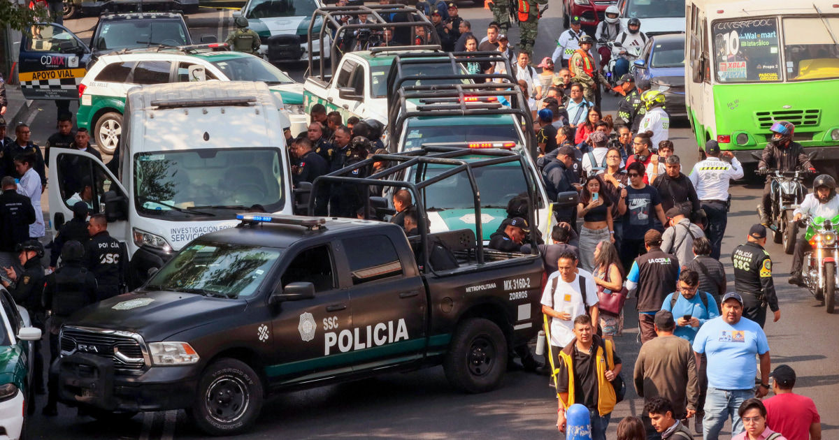 Mexico City Mayor's Aides Shot Dead in Daytime Attack