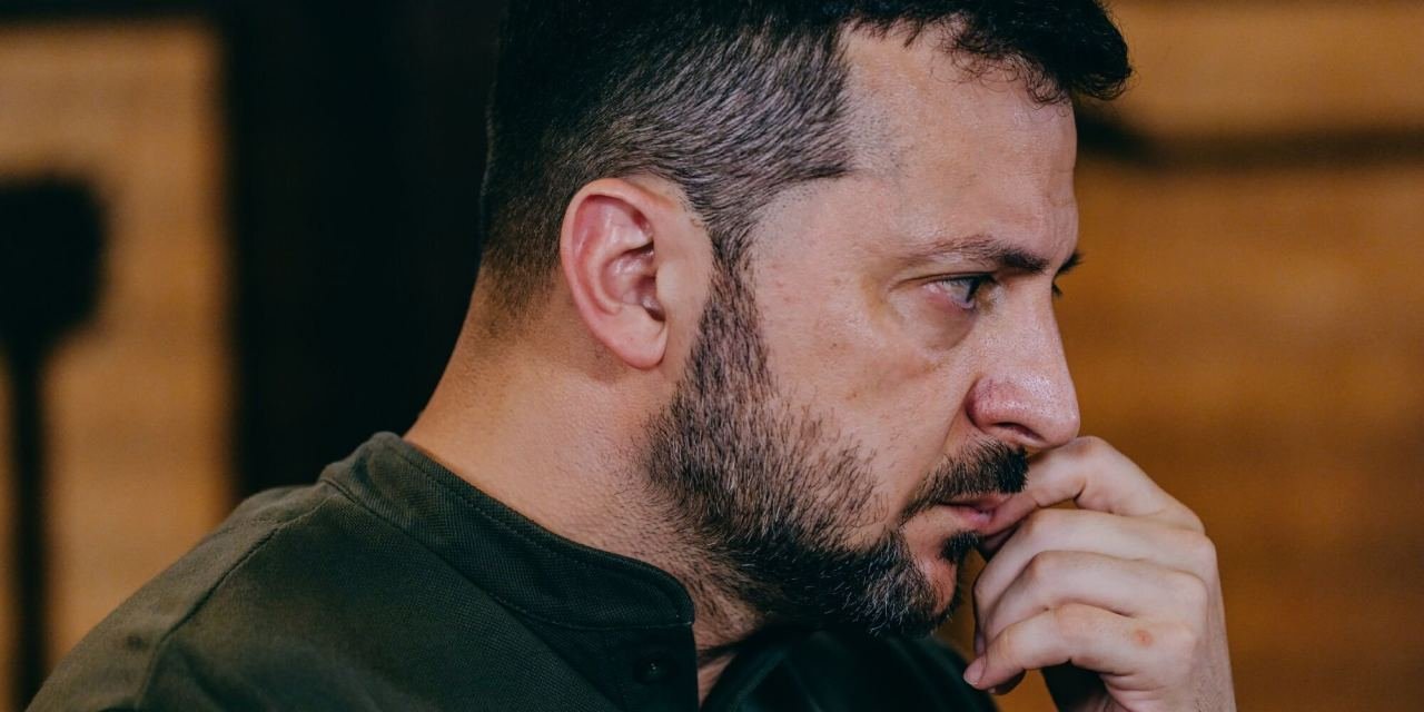 Trump's Ukraine Peace Proposal: A NATO-Style Security Guarantee Discussed by Axios