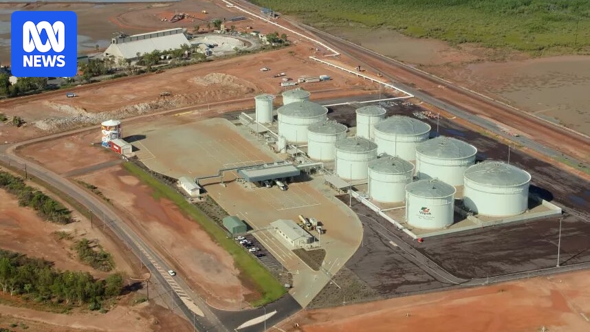 Cyclone Fina Threatens Darwin: Fuel Tanker Races to Unload, Port Closes, Livestock Exports Disrupted