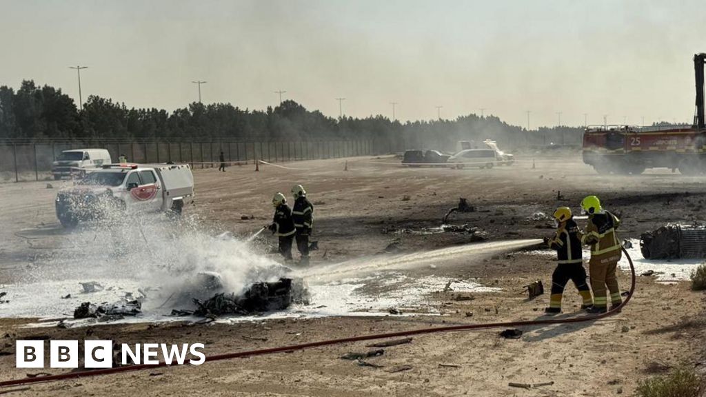 Indian Air Force Pilot Dies in Tragic Tejas Jet Crash at Dubai Airshow Display