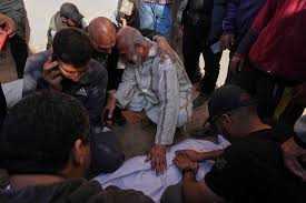Gaza: 16 Killed in Israeli Strikes Amid Intensified Offensive