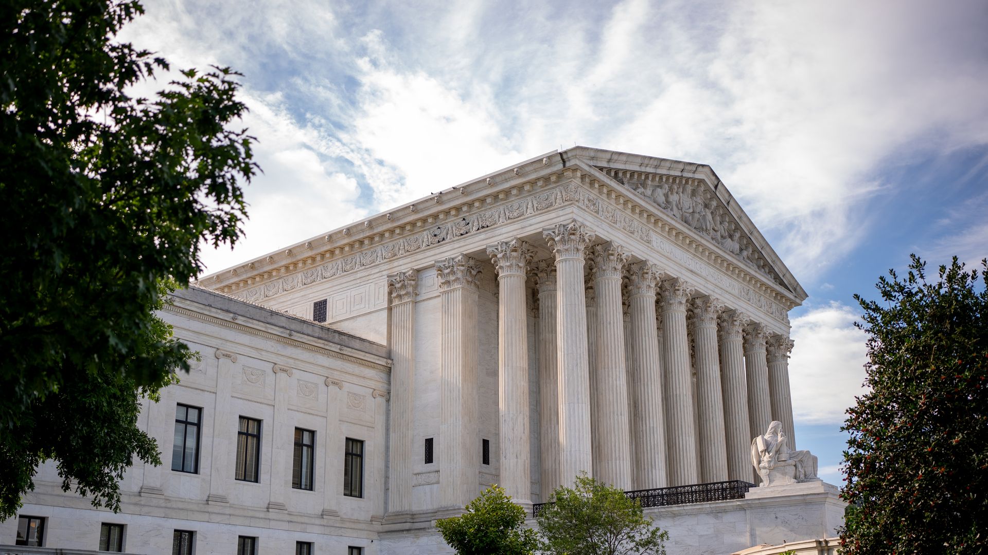 Supreme Court Ruling: Trump's Power to Fire Agency Heads Upheld, Fed Insulated
