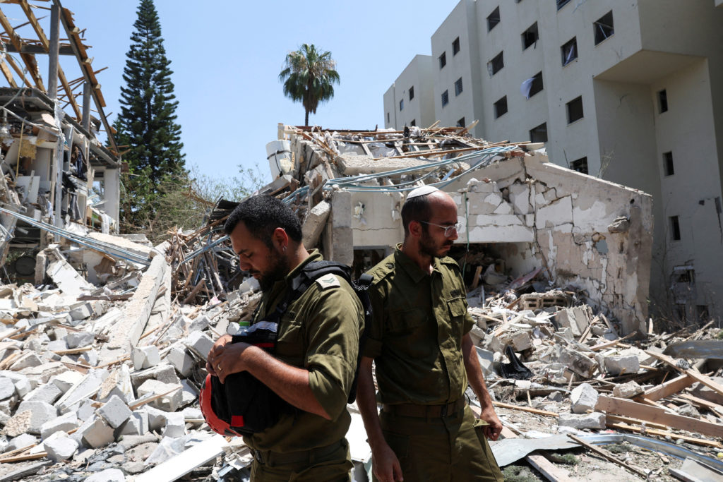 Iran Missile Attack on Tel Aviv After US Strikes: Damage and Casualties