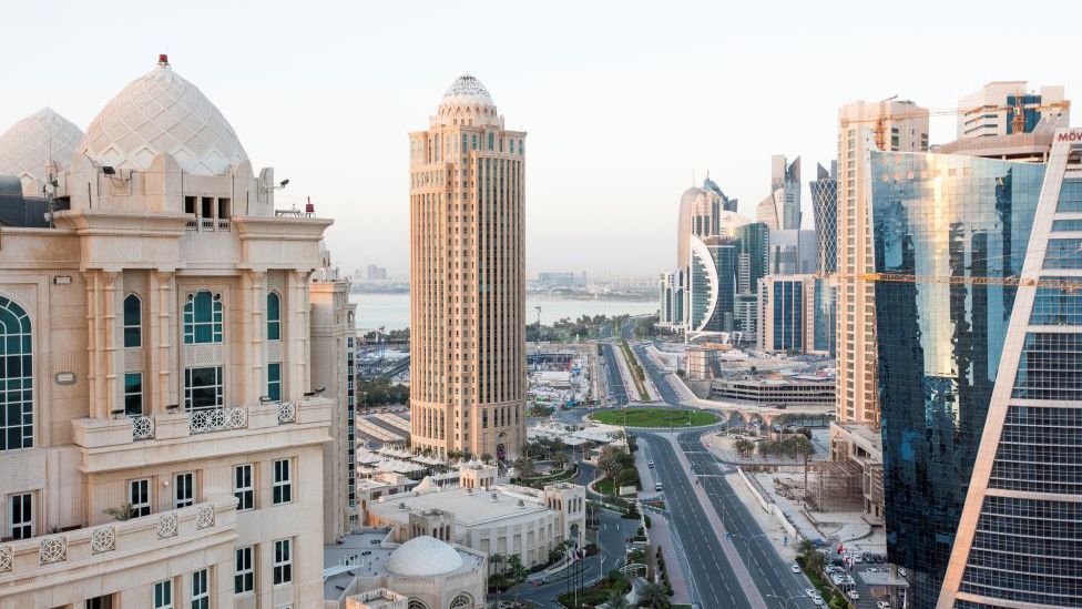 US and UK Advise Citizens in Qatar to Shelter in Place Amid Regional Tensions