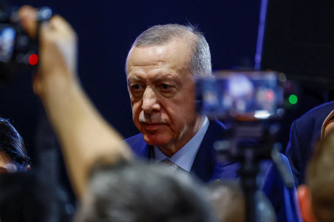 Turkey's Erdogan to Discuss Ukraine Peace & Black Sea Grain Deal with Russia's Putin on Monday After G20 Summit