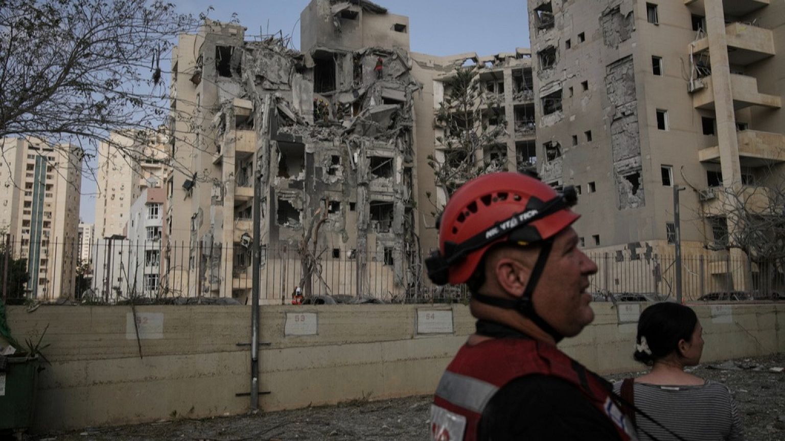 Trump Accuses Israel and Iran of Ceasefire Violations: Analysis