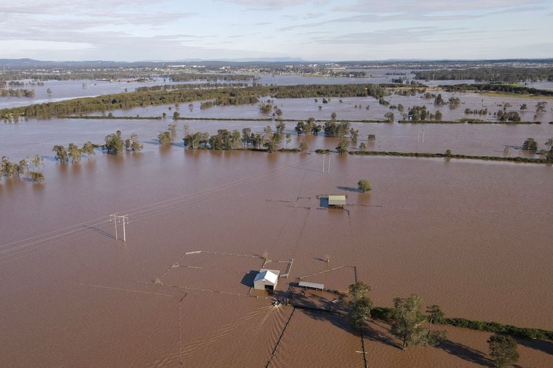 Australia: Airdrops Aid Farmers Stranded by Devastating Floods