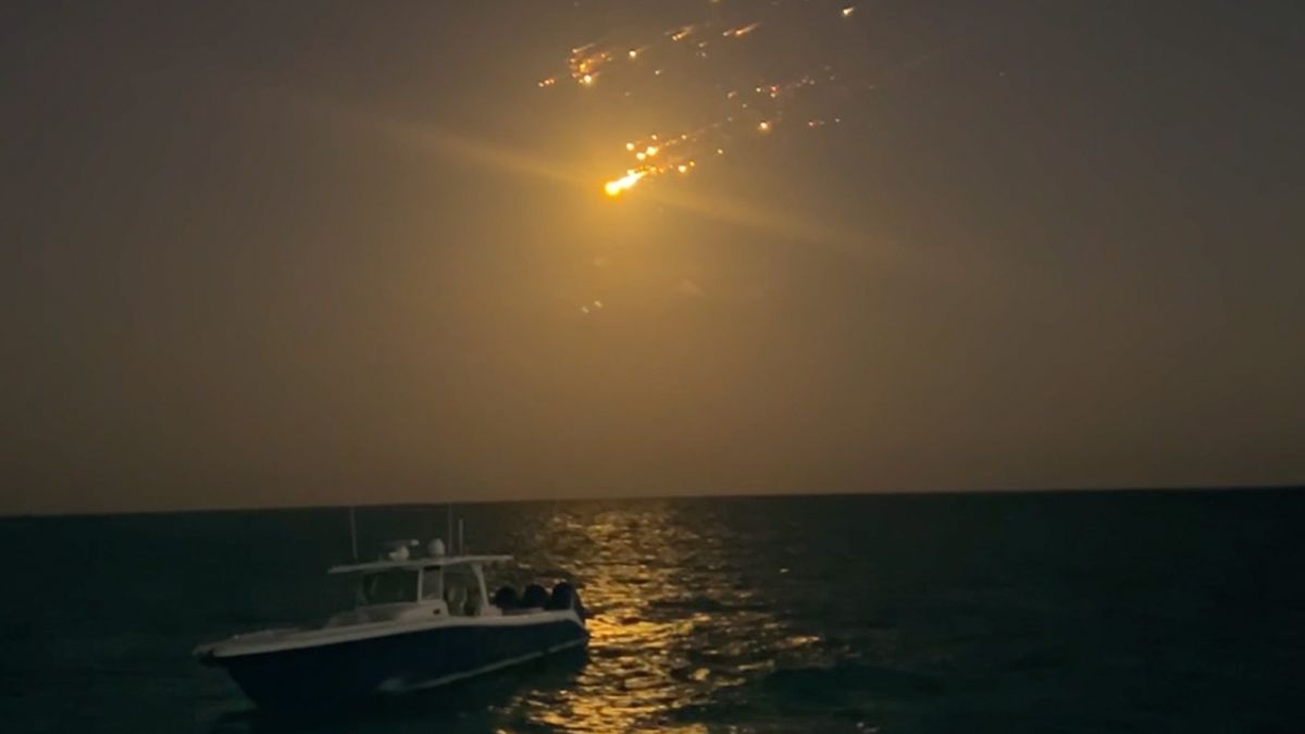 SpaceX Reveals Cause of Starship Flight 8 Explosion: Engine Flash