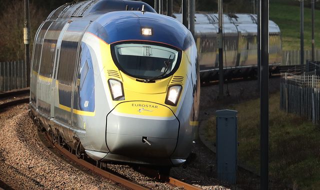 Eurostar Passengers Stranded: Cable Theft Causes Major Delays and Cancellations