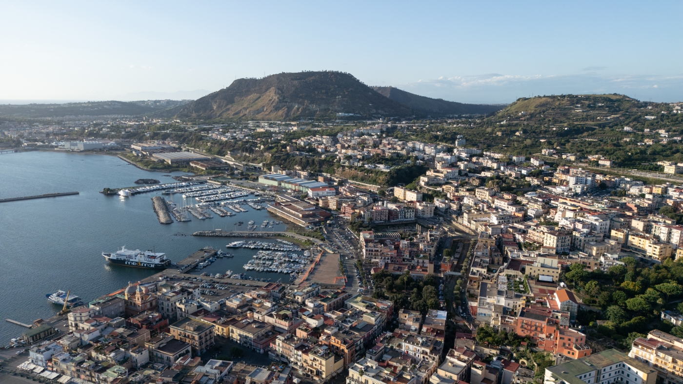 Italy's Campi Flegrei Supervolcano Stirs: Scientists Monitor Increasing Seismic Activity & Evacuation Risks Near Naples