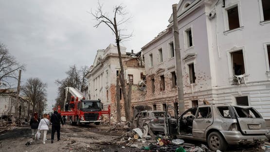 Ukraine Halts Russian Advance in Sumy Region, Top General Says