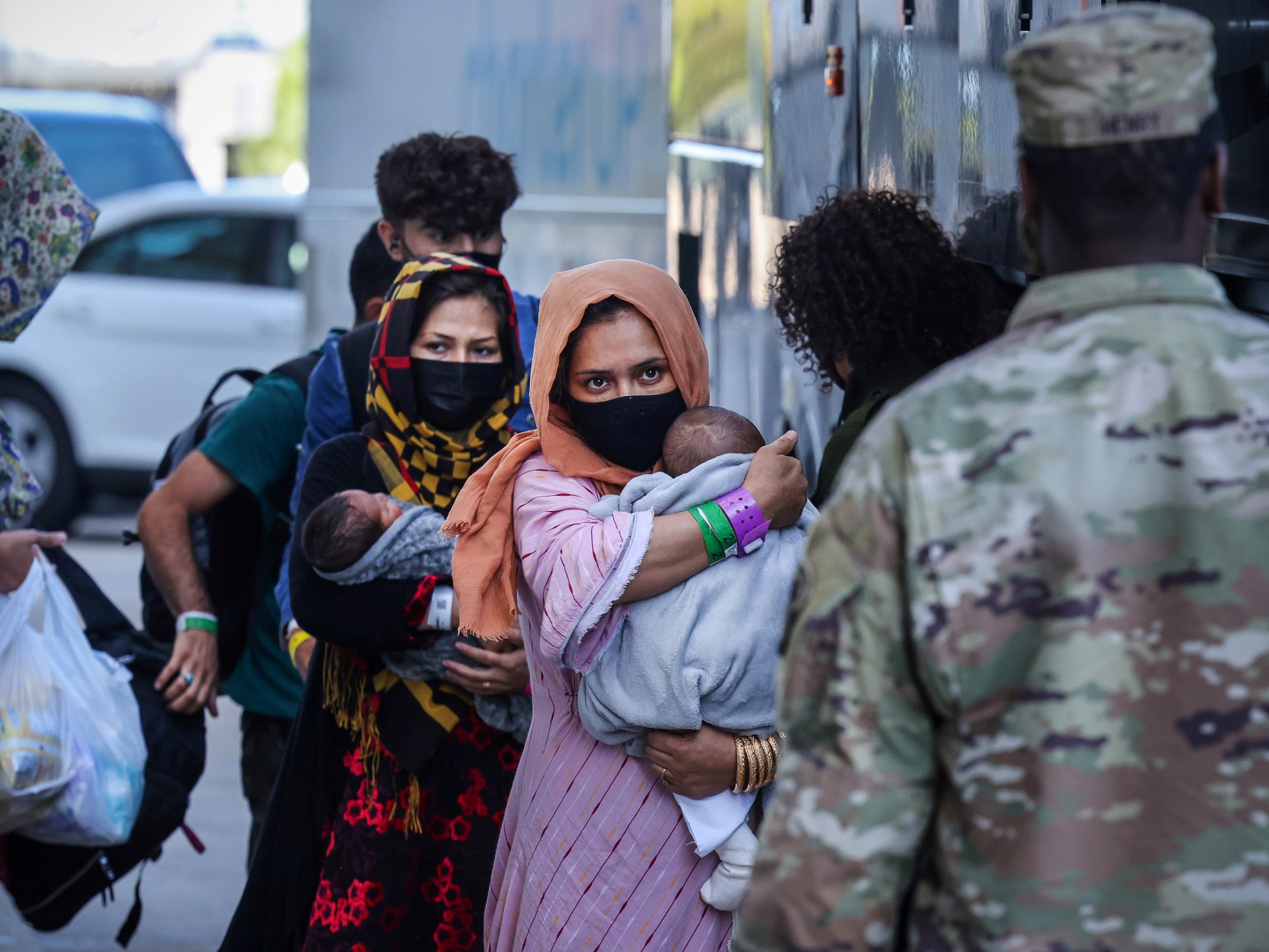 Trump Administration to Retroactively Vet US Refugees Amid Rights Concerns