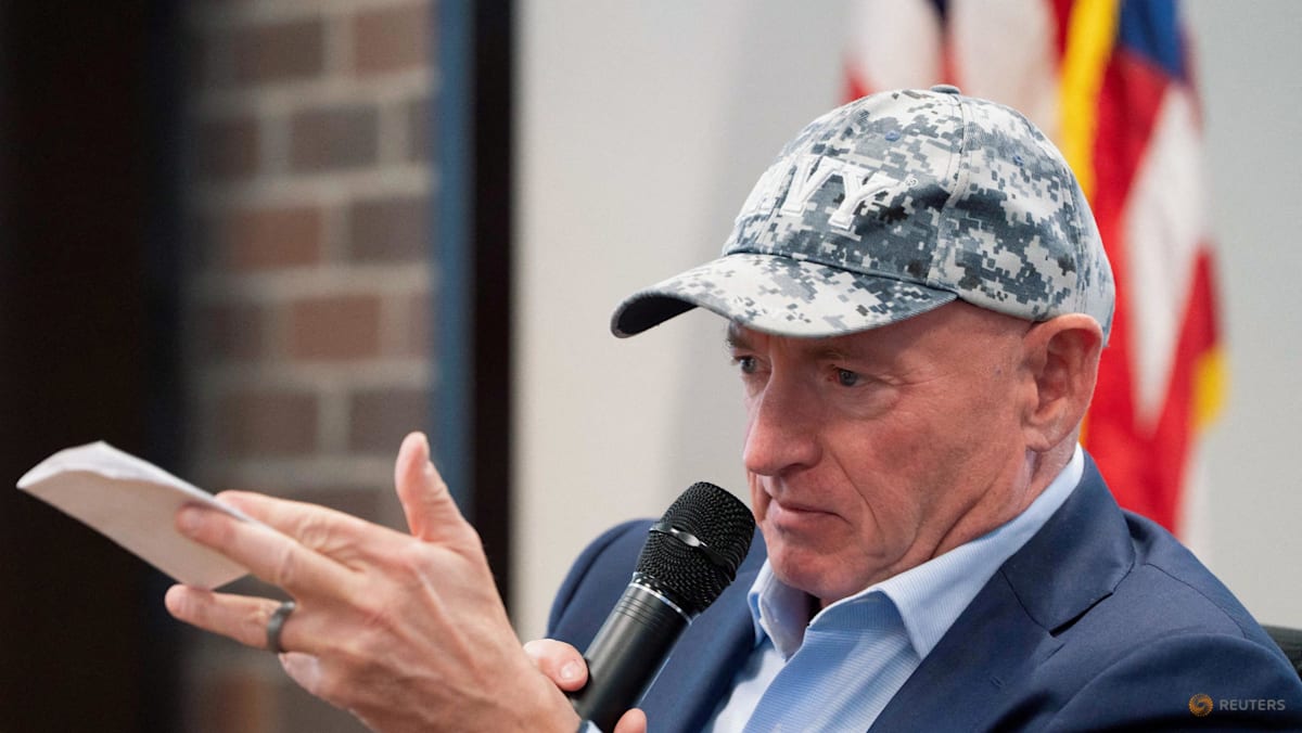 FBI Probes Democratic Lawmakers Over "Unlawful Orders" Video: Trump Administration Accused of Silencing Dissent