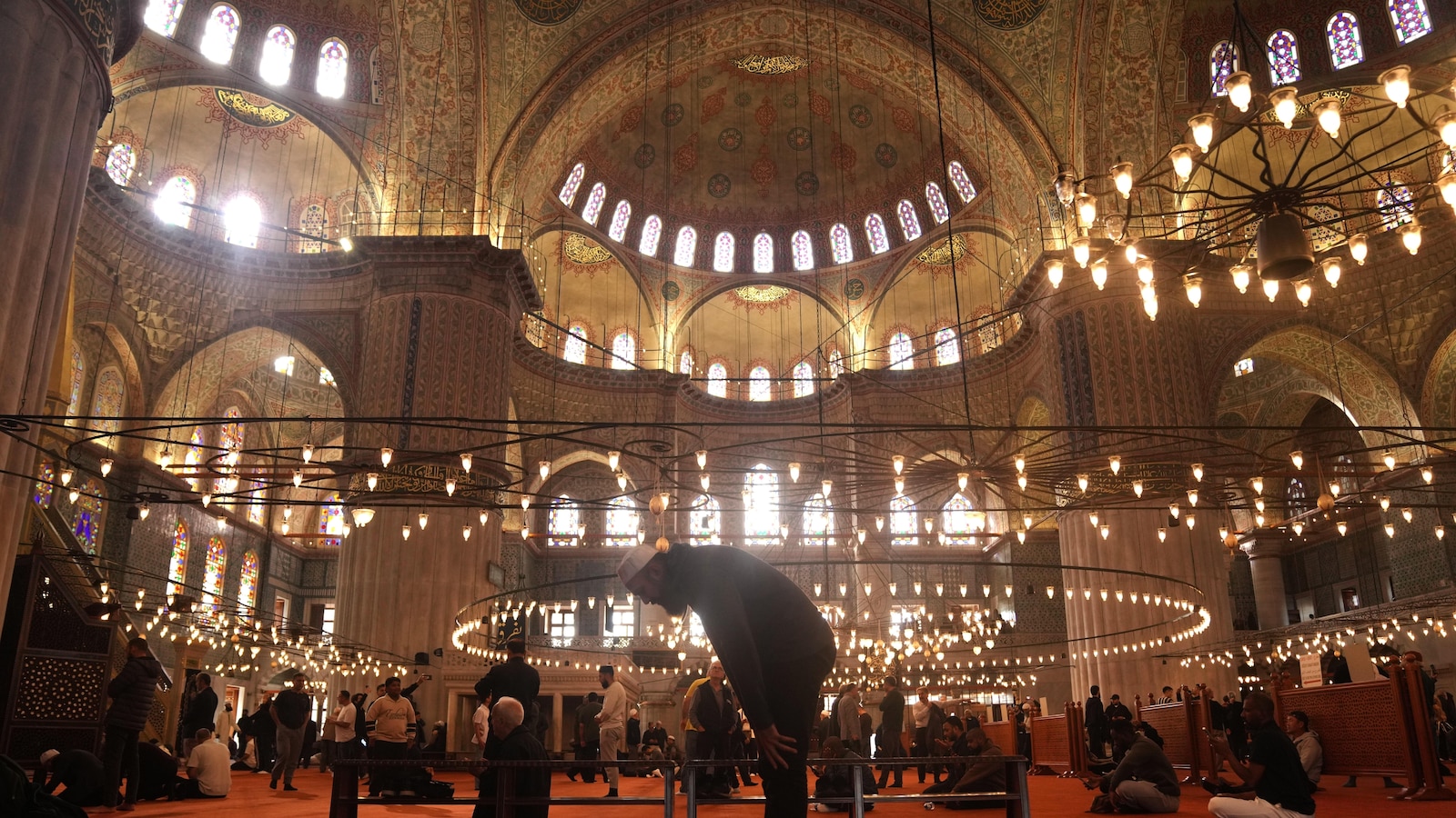 Pope Leo XIV Embarks on Landmark First Foreign Trip to Turkey for Peace & Christian Unity