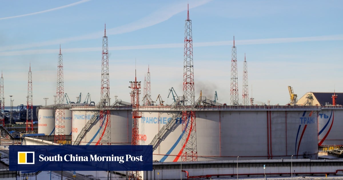 Ukraine-Russia Peace Deal Hopes Drive Down Asian Oil Prices: What's Next for Global Supply & Markets?