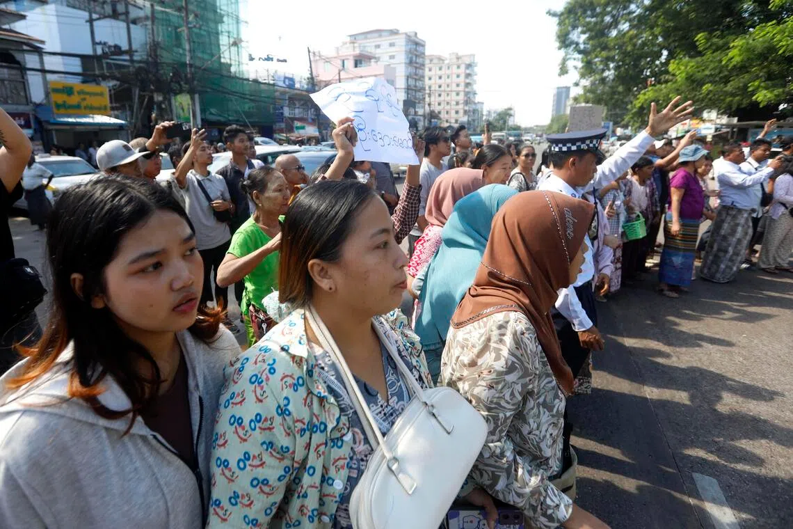 Myanmar Junta Frees Aung San Suu Kyi Aide Kyi Toe & Hundreds in Pre-Election Amnesty Amidst Civil War & Disputed Polls