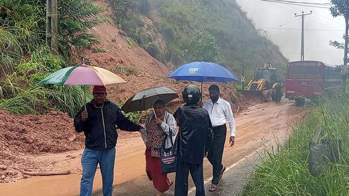 Sri Lanka Grapples with Deadly Floods & Landslips; 56 Dead, Schools & Offices Shut Amidst Rising Waters & Blocked Roads