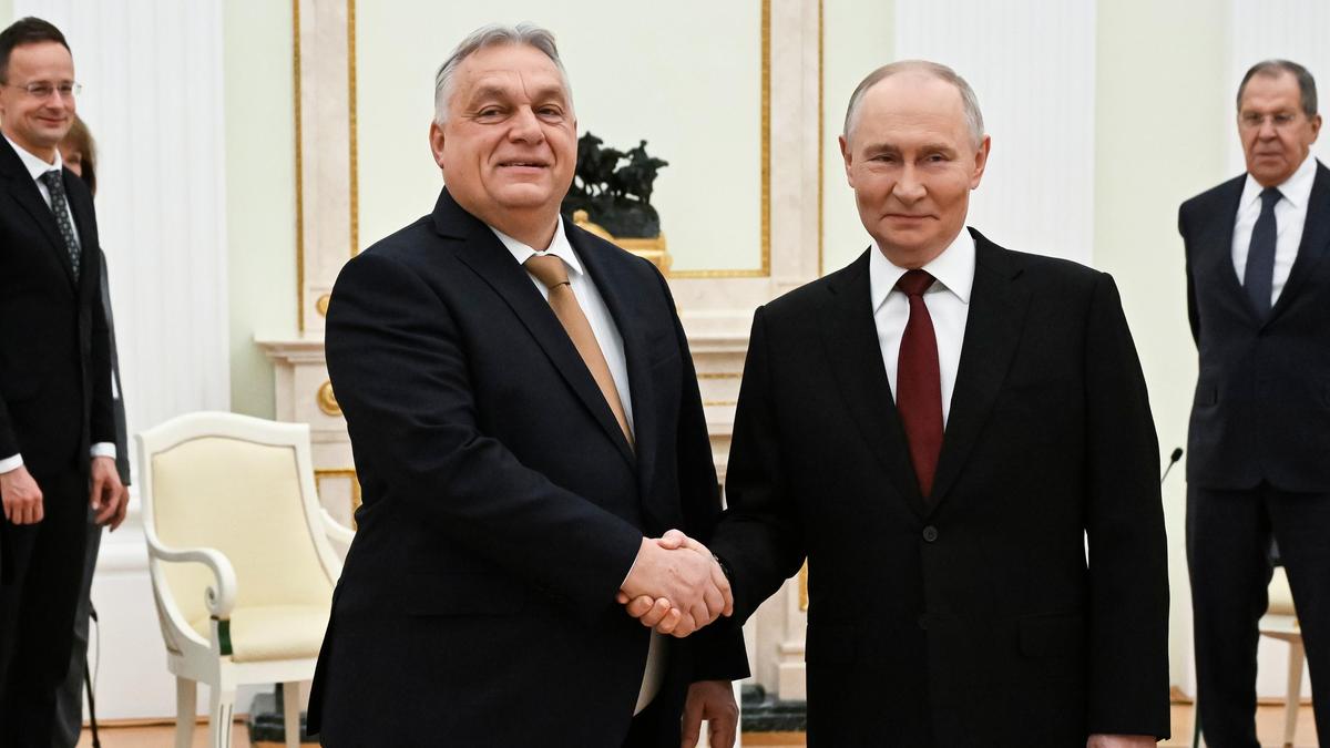 Hungary Defies EU: Orban Reaffirms Russian Oil Ties with Putin Amidst Sanctions Pressure