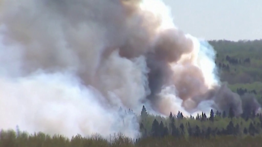 Canada Wildfires: 17,000 Evacuated, Smoke Reaches U.S.