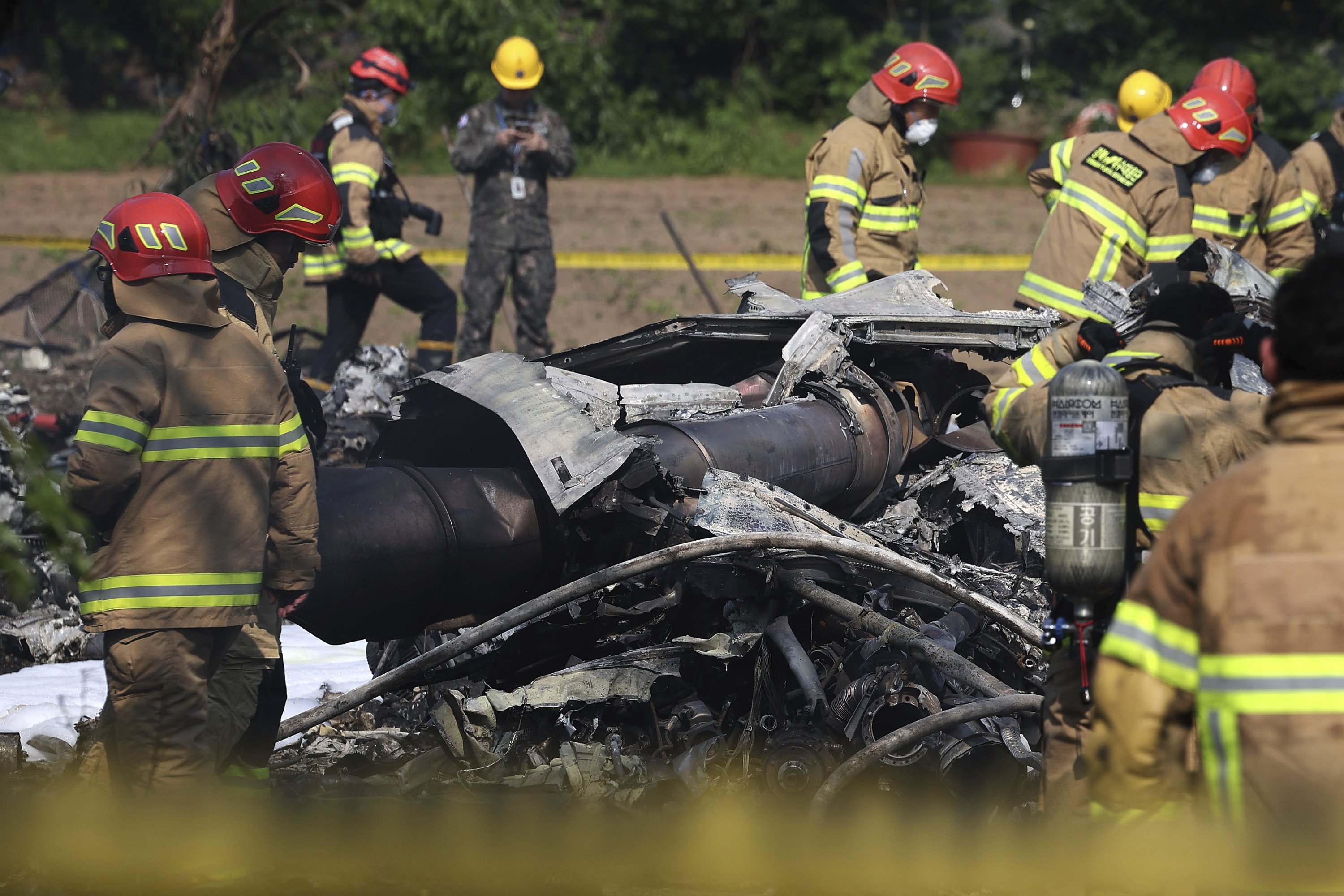 South Korean Navy Plane Crash: 4 Killed in Training Accident