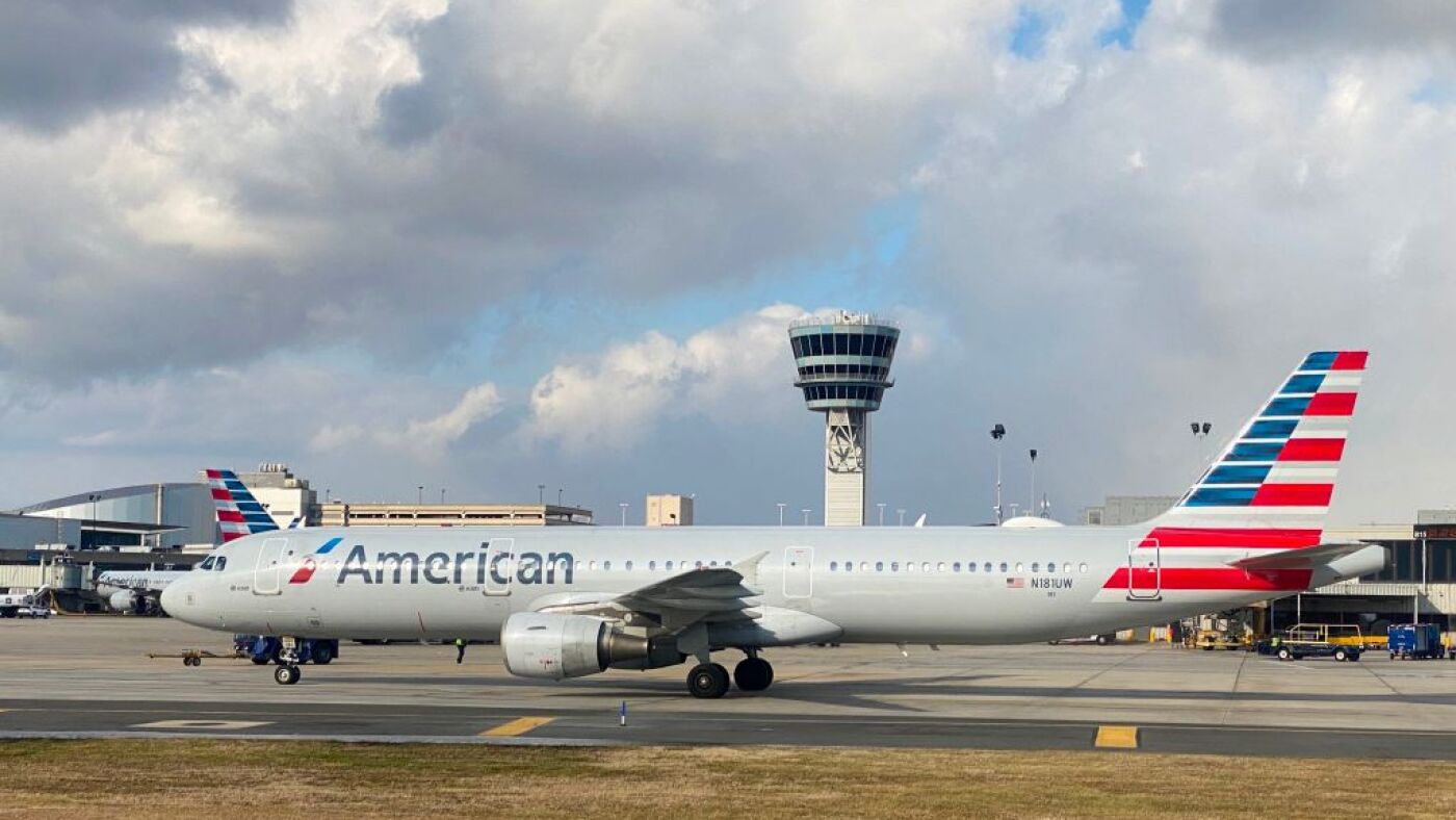 Airbus Mandates Immediate A320 Software Upgrade Amid Solar Radiation Flight Control Risk; Airlines Face Holiday Disruptions