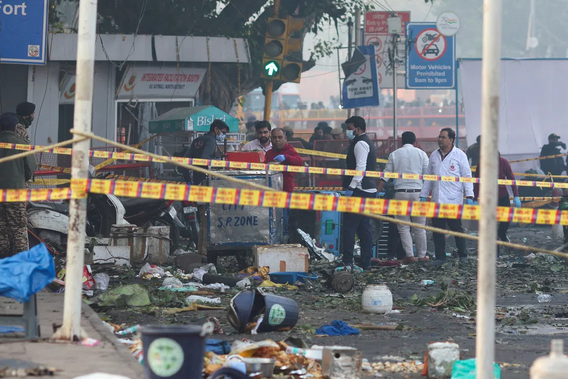 India's Shifting Pakistan Policy: Caution Prevails After Delhi Blast Amidst Geopolitical Shifts & Diplomatic Lessons