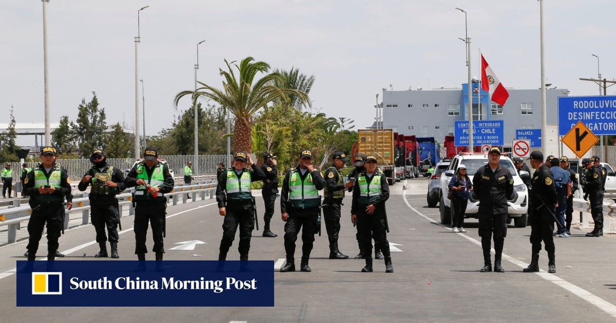 Peru Declares State of Emergency at Southern Border Amid Migrant Influx Fears from Chile, Citing Far-Right Candidate Kast