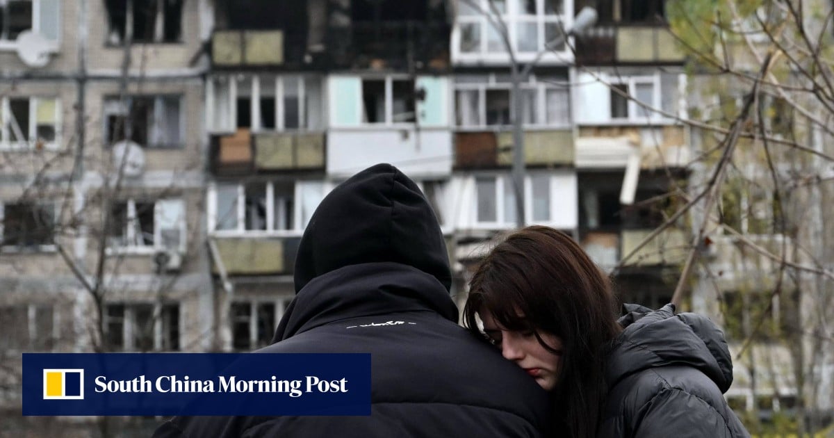Kyiv Hit by Deadly Russian Strikes Amid Intensifying Peace Efforts; 2 Dead, 29 Injured as Diplomacy Ramps Up
