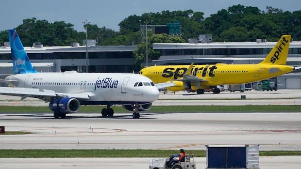 Global Airlines Rush to Fix Airbus A320 Software Glitch After JetBlue Incident Causes Flight Disruptions Worldwide