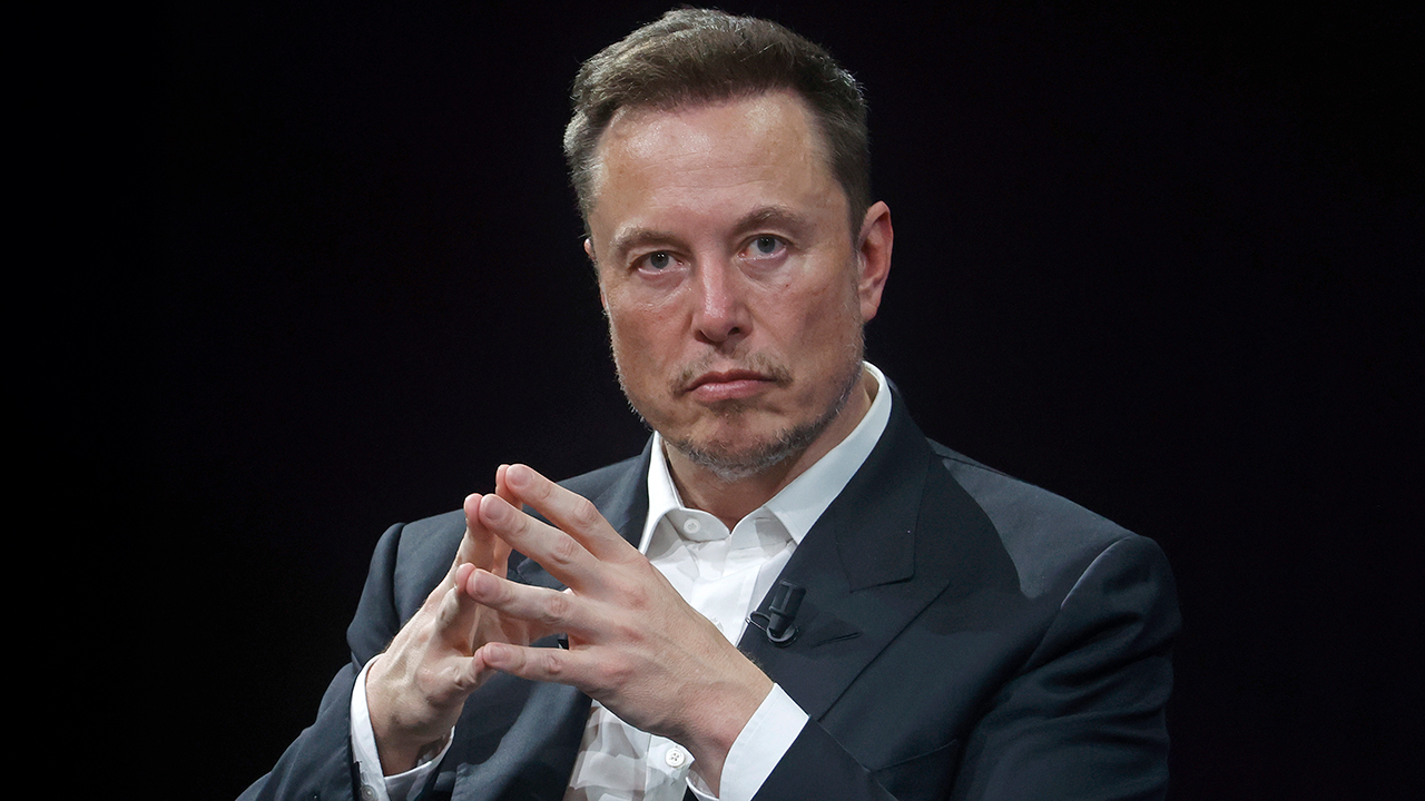 Senate Bill's Last-Minute Changes Stun Clean Energy, Elon Musk