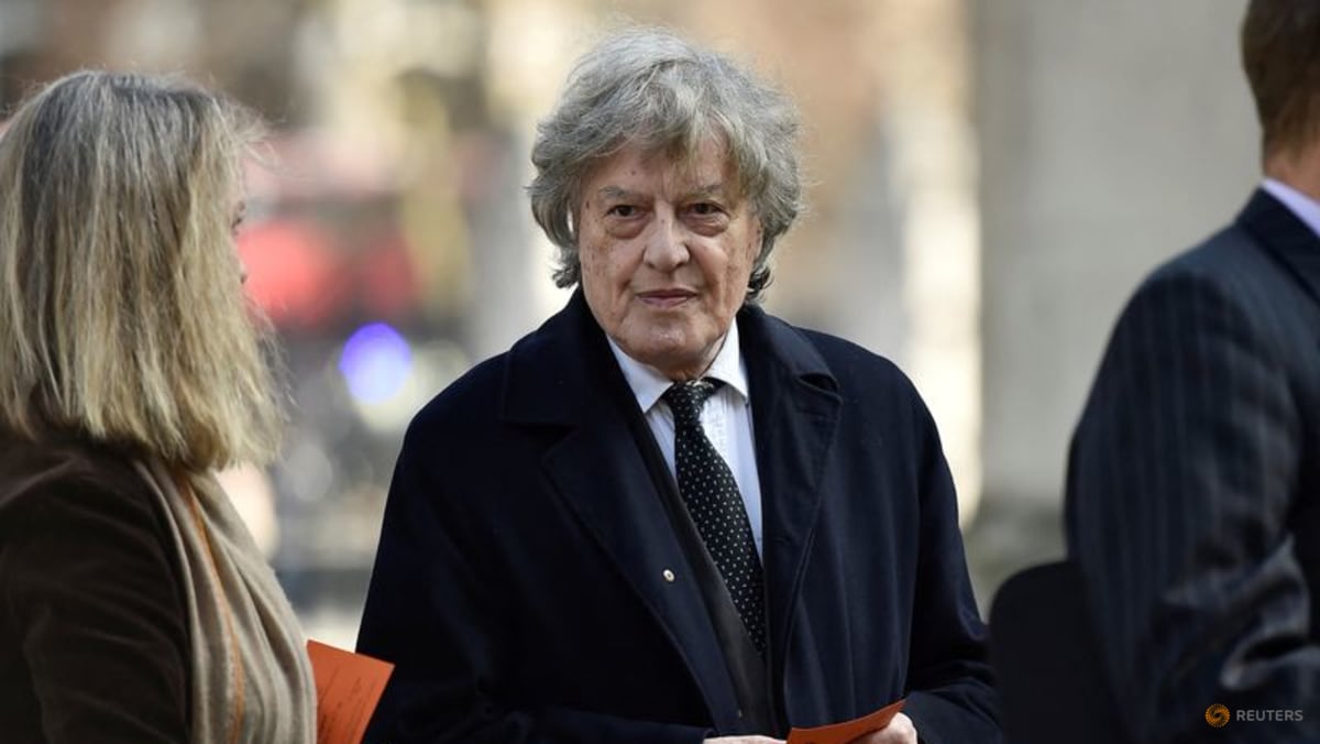 Oscar-Winning Playwright Tom Stoppard, Acclaimed for Shakespeare in Love & Theatre Classics, Dies at 88