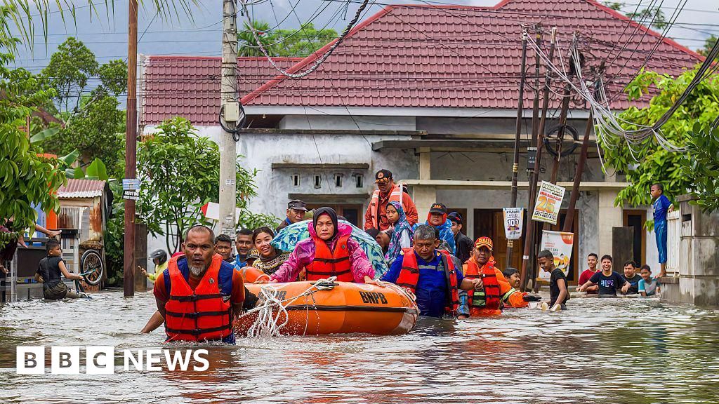 Devastating Floods & Landslides Across Southern Asia Claim Over 600 Lives; Millions Affected in Indonesia, Thailand, Malaysia, Sri Lanka
