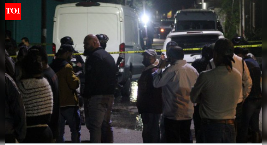 Deadly Bar Shooting in Tula, Mexico: 7 Killed, 5 Critically Injured Amidst Escalating Gang Violence