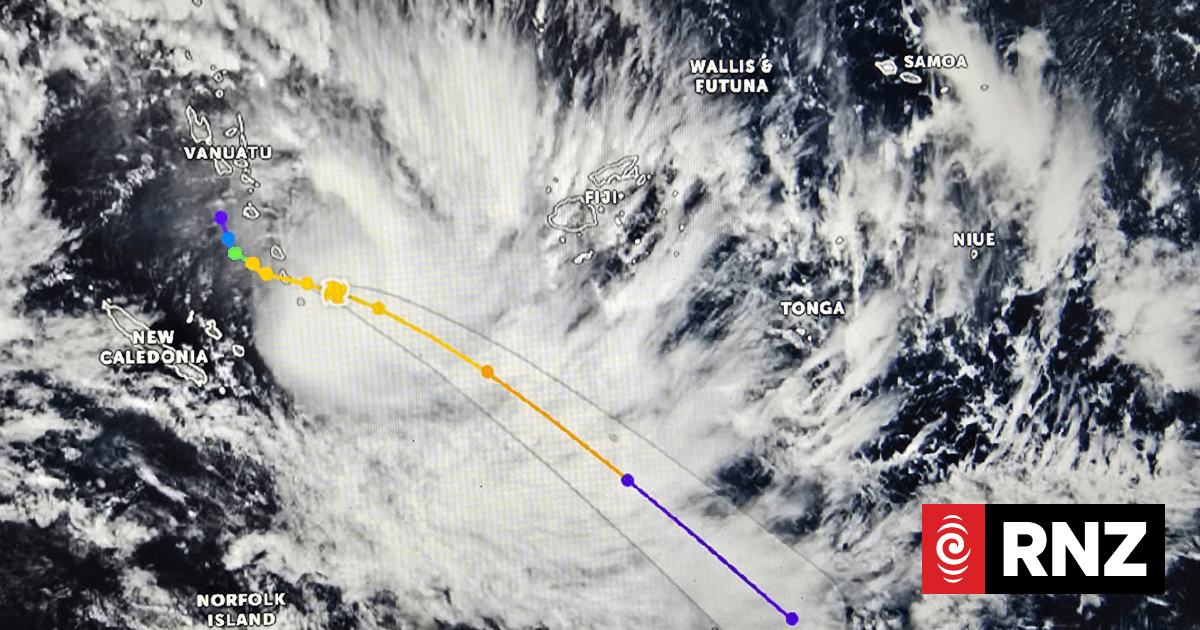 Red Alert Issued for Vanuatu as Cyclone Urmil Approaches