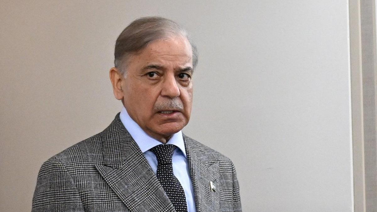 Pakistan PM cancels Russia trip over regional tensions