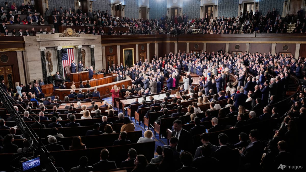 US Lawmakers Criticize Trump's Iran Strategy After Strikes