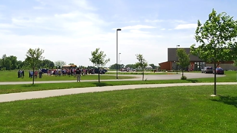 Columbia Heights Public Schools Closed Due to Bomb Threat