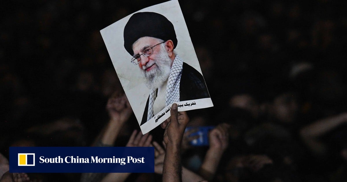 Pro-Iran protests in Karachi lead to 10 deaths