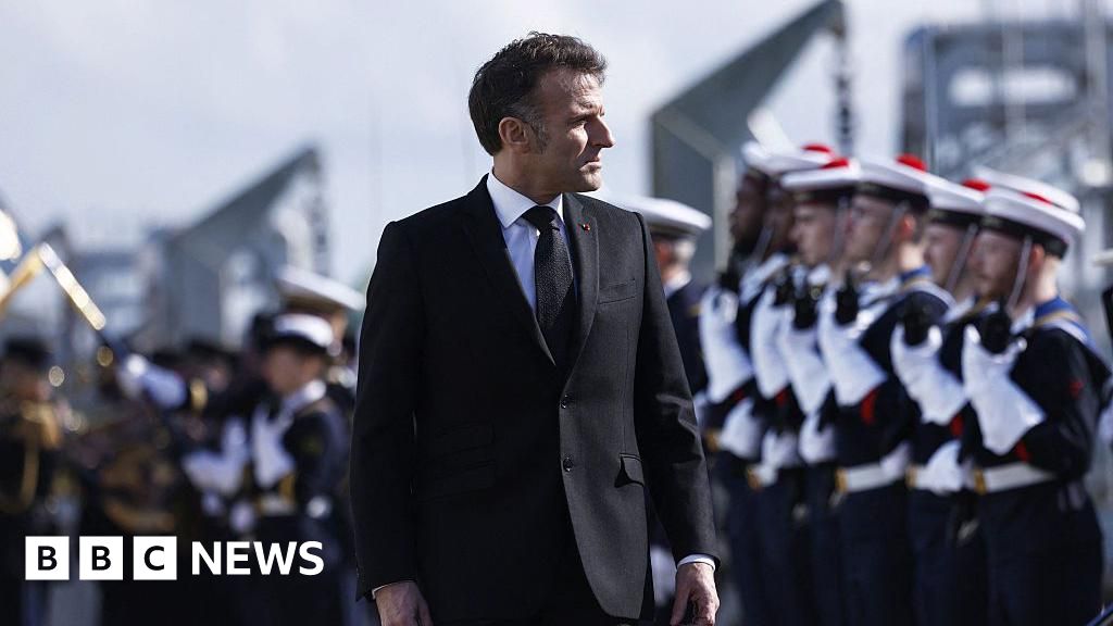 France to Boost Nuclear Arsenal, Extend Deterrence Across Europe