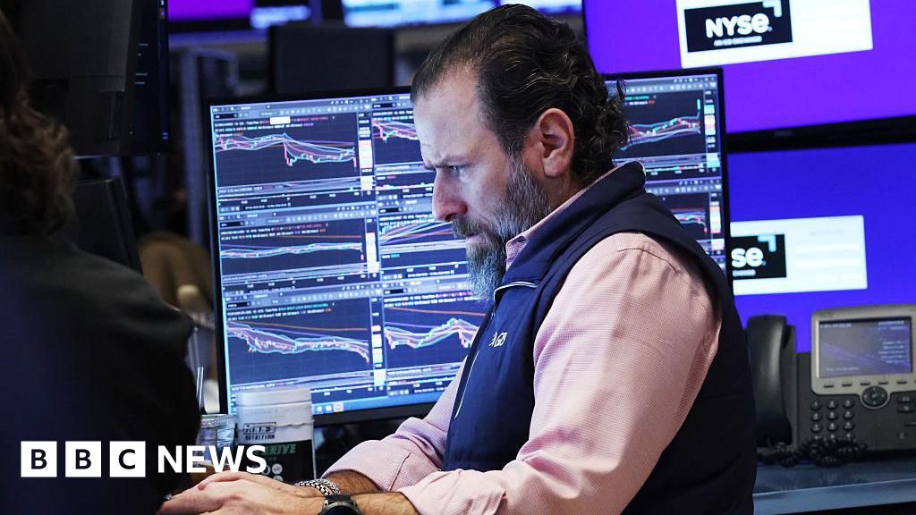 Oil and Gas Prices Rise Amid Middle East Conflict