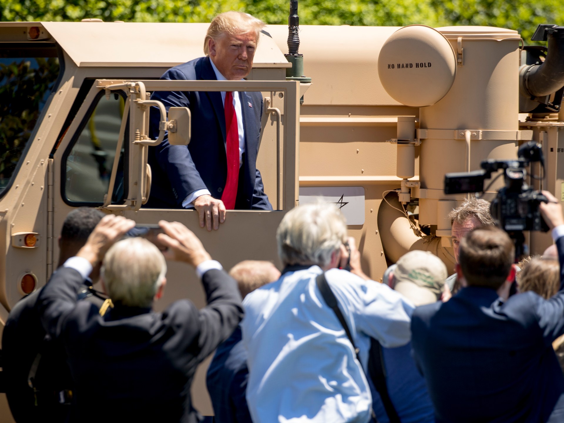US Risks Running Low on Weapons in Iran Conflict