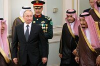 Russia Says Putin In Close Contact With Gulf Leaders To Facilitate De-Escalation