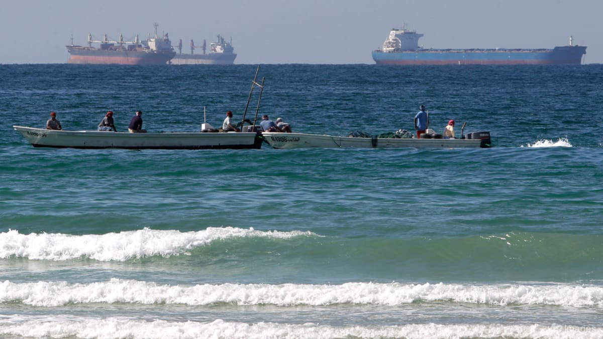 Trump Orders Insurance Support for Oil Tankers Amid Gulf Tensions