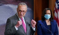 Senate Democrats Block D.H.S. Funding Over Enforcement Guardrails - The New York Times