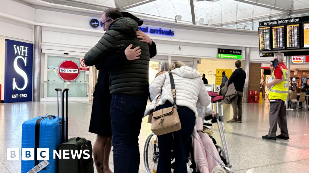 Passengers describe scramble for first UK flight out of Middle East